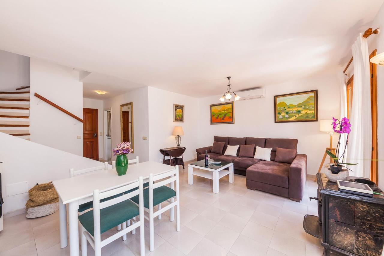 Casa Ginebro Holiday home *